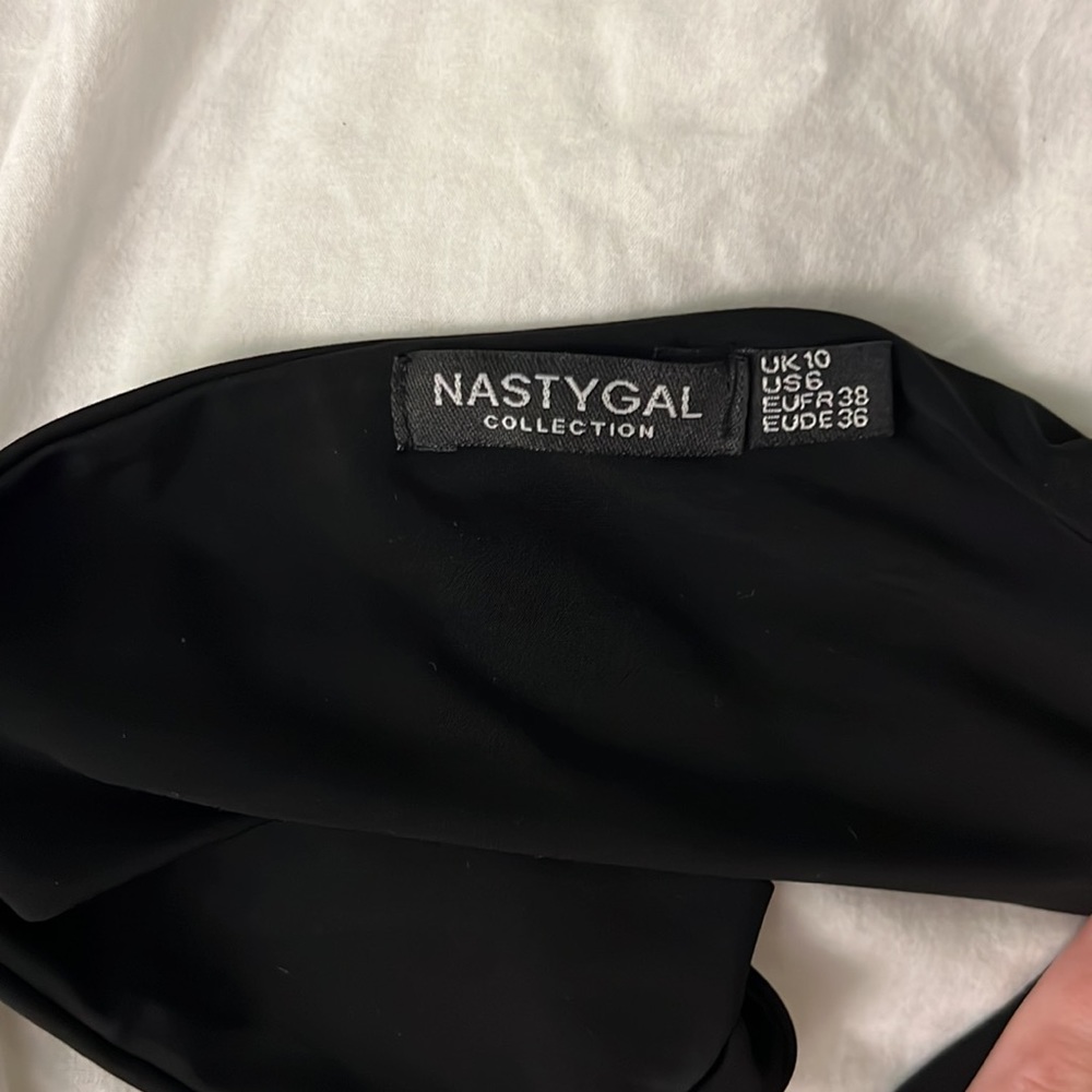 Nasty Gal Going Out Top - Picture 4 of 4